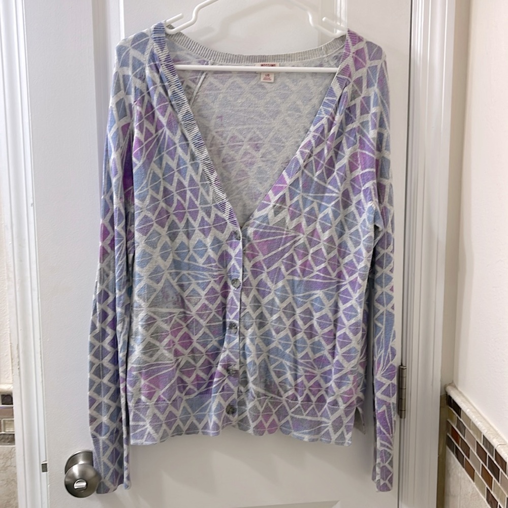 Mossimo Supply Co button up cardigan. Full length sleeve, grey & pas…